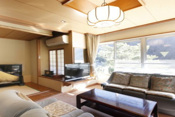 (RYOKAN) Shimobe Hotel (Minobu-cho)